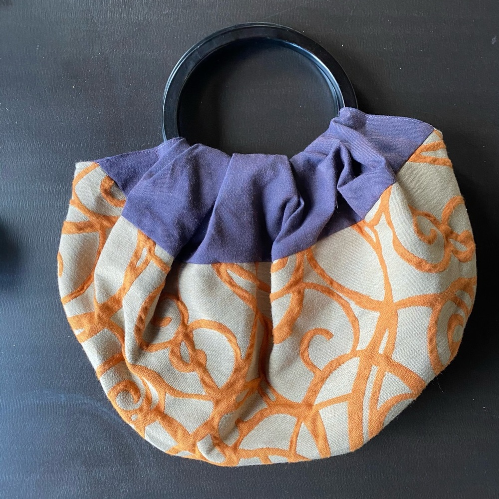 Canvas handbag made in Chicago